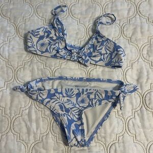Billabong Blue and White Floral Swimsuit